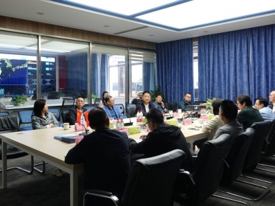 四川省彭州市政協(xié)副主席陳倫平一行蒞臨芯能科技考察調(diào)研